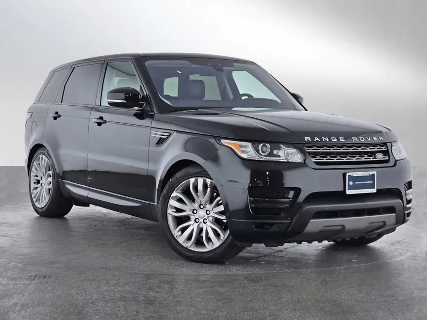 2017 Land Rover Range Rover Sport SE photo 1