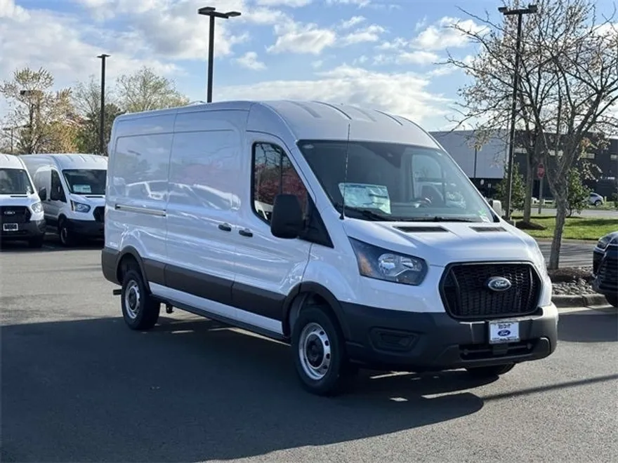 2025 Ford Transit photo 1