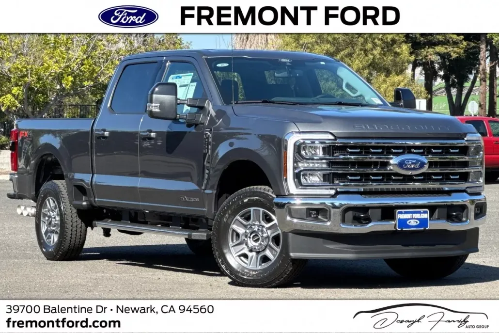 2025 Ford F-250 photo 1