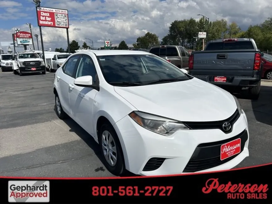 2014 Toyota Corolla L photo 1