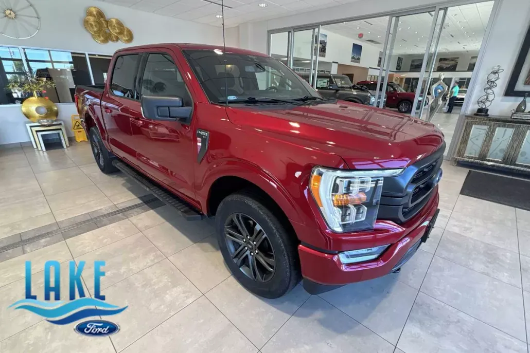2022 Ford F-150 XLT photo 1
