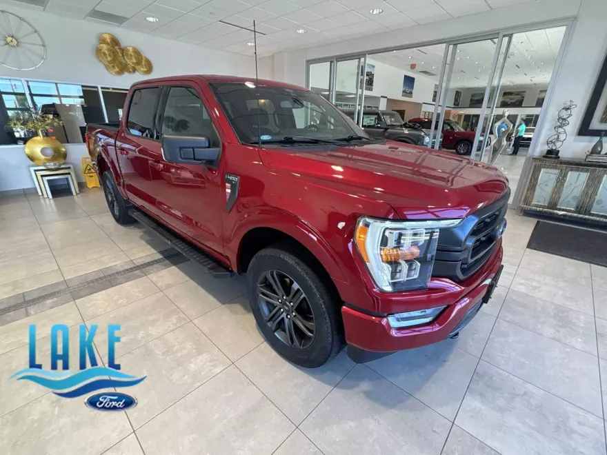 2022 Ford F-150 XLT photo 1