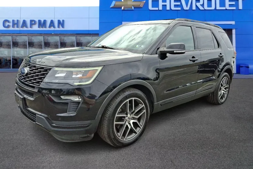 2018 Ford Explorer Sport photo 1