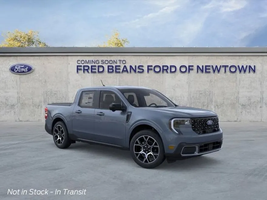 2025 Ford Maverick Lariat photo 1