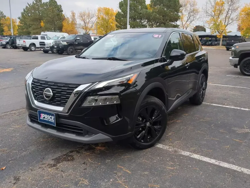 2021 Nissan Rogue SV photo 1