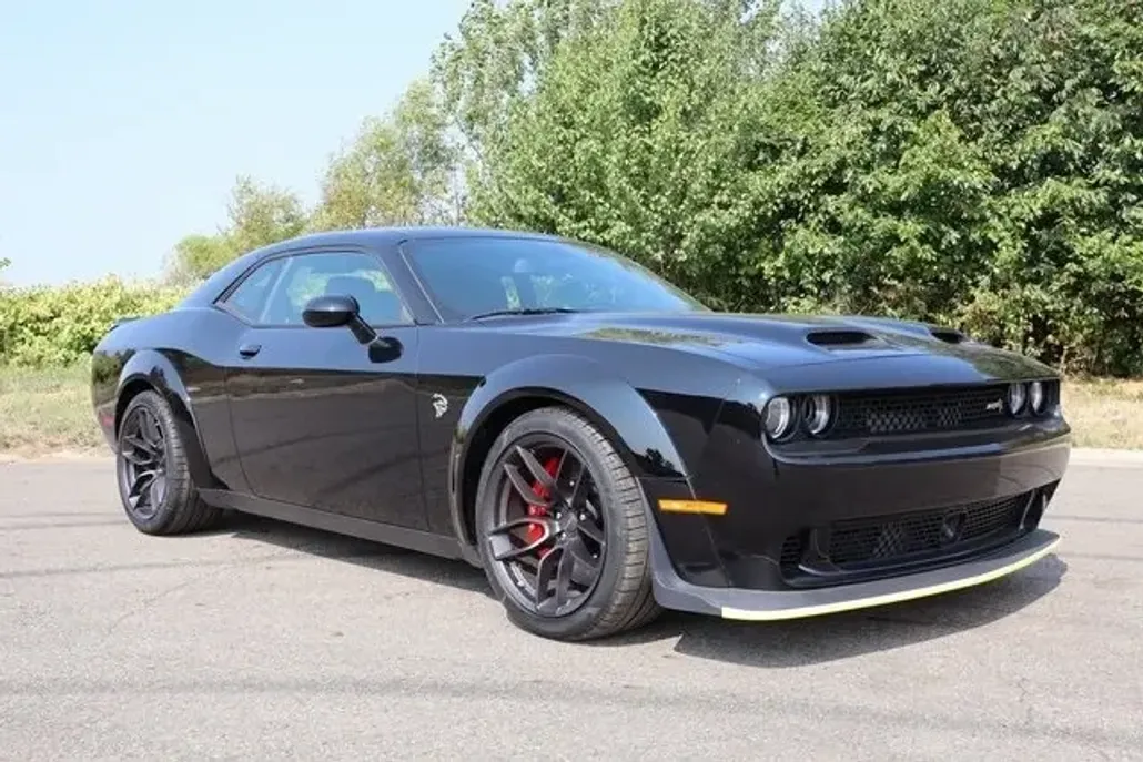 2023 Dodge Challenger SRT8 Hellcat Widebody photo 1
