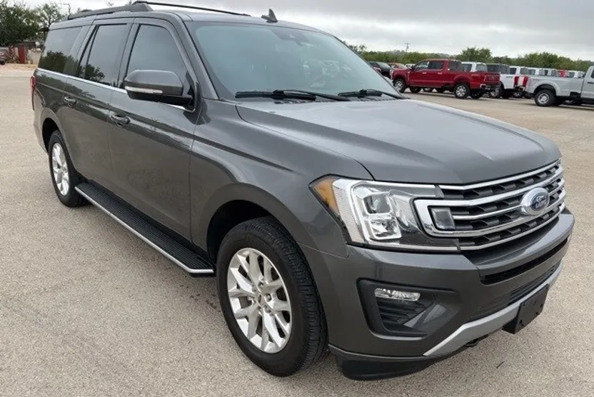 2021 Ford Expedition MAX XLT photo 1