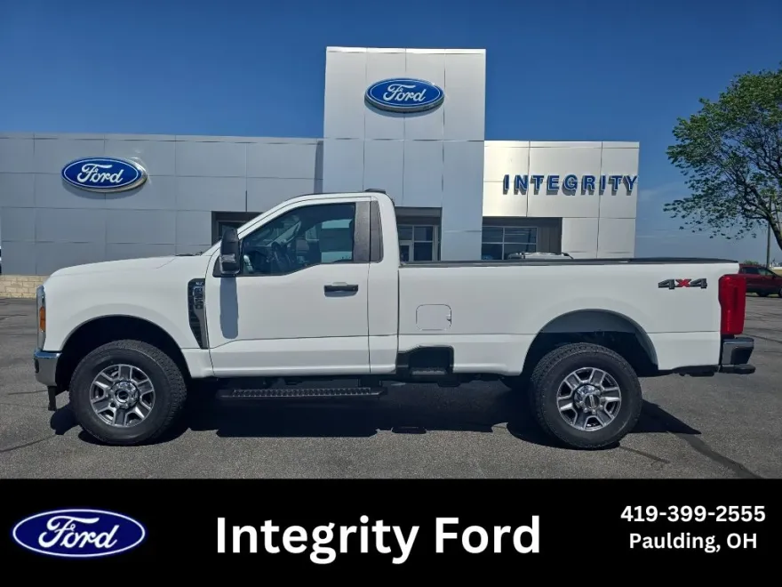 2025 Ford F-350 XLT photo 1