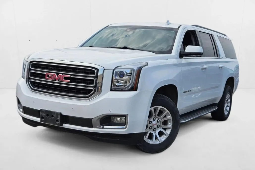 2017 Gmc Yukon XL SLT photo 1