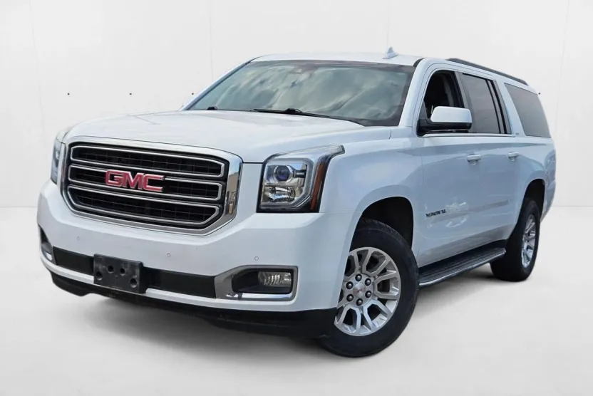 2017 Gmc Yukon XL SLT photo 1