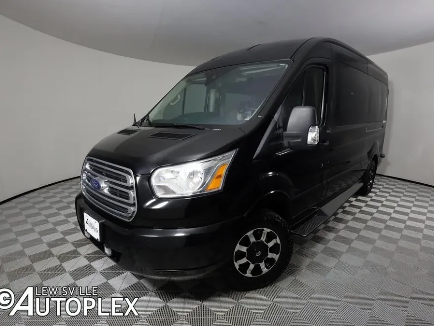 2018 Ford Transit photo 1