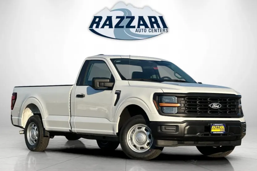 2025 Ford F-150 XL photo 1