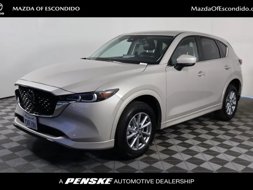 2024 Mazda CX-5 2.5 S Preferred photo 1