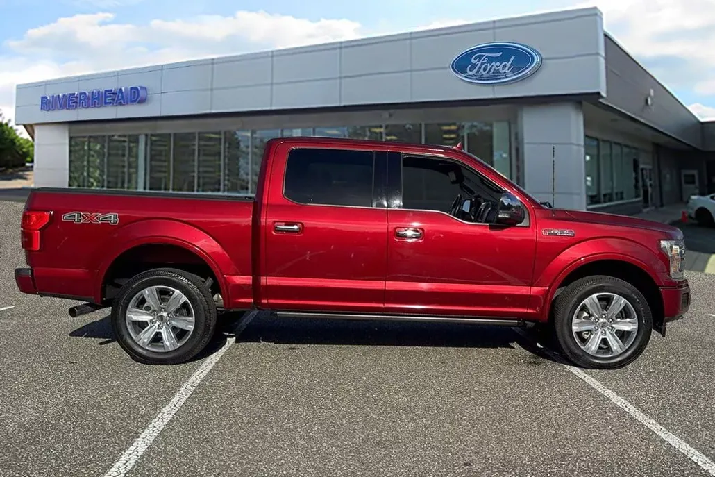2019 Ford F-150 Platinum photo 1