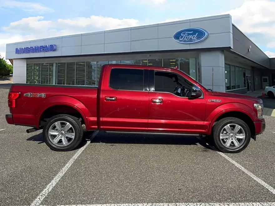 2019 Ford F-150 Platinum photo 1