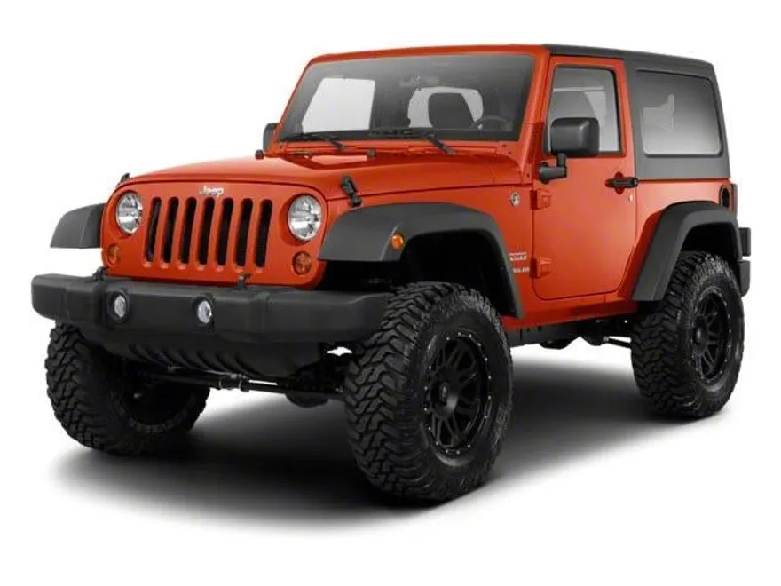 2010 Jeep Wrangler Sahara photo 1