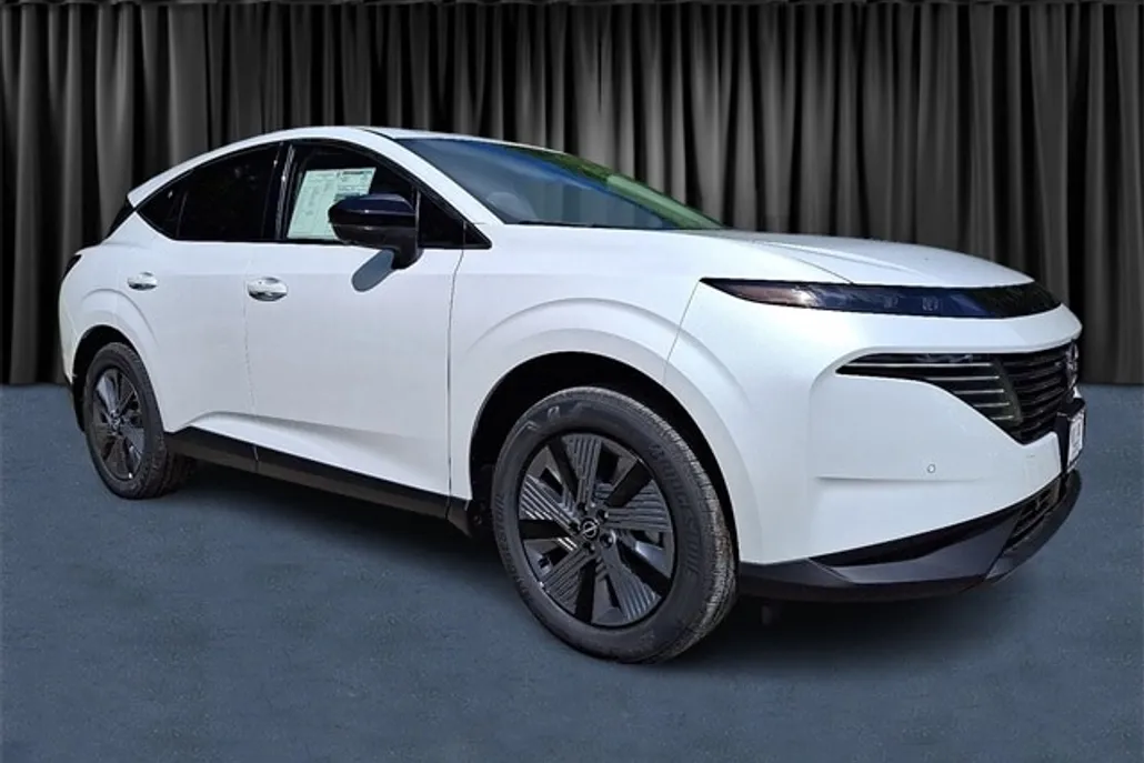 2025 Nissan Murano SL photo 1