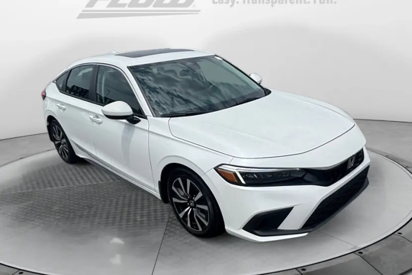 2023 Honda Civic Hatchback EX-L photo 1