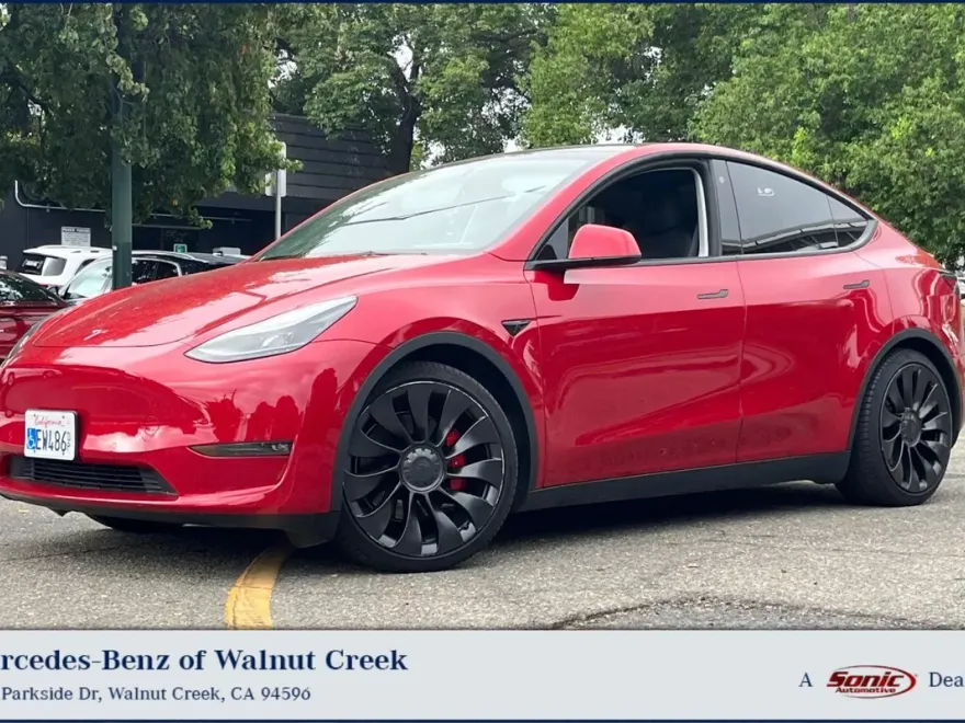 2022 Tesla Model Y Performance photo 1