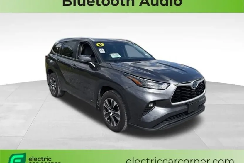 2023 Toyota Highlander Hybrid XLE photo 1