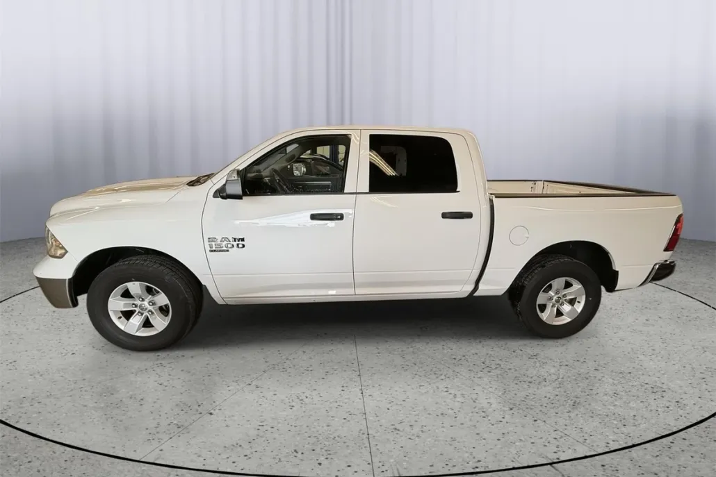2023 Ram 1500 Classic SLT photo 1