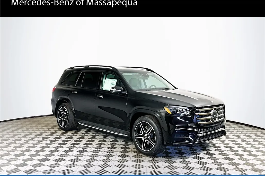 2026 Mercedes Benz GLS 450 4MATIC photo 1