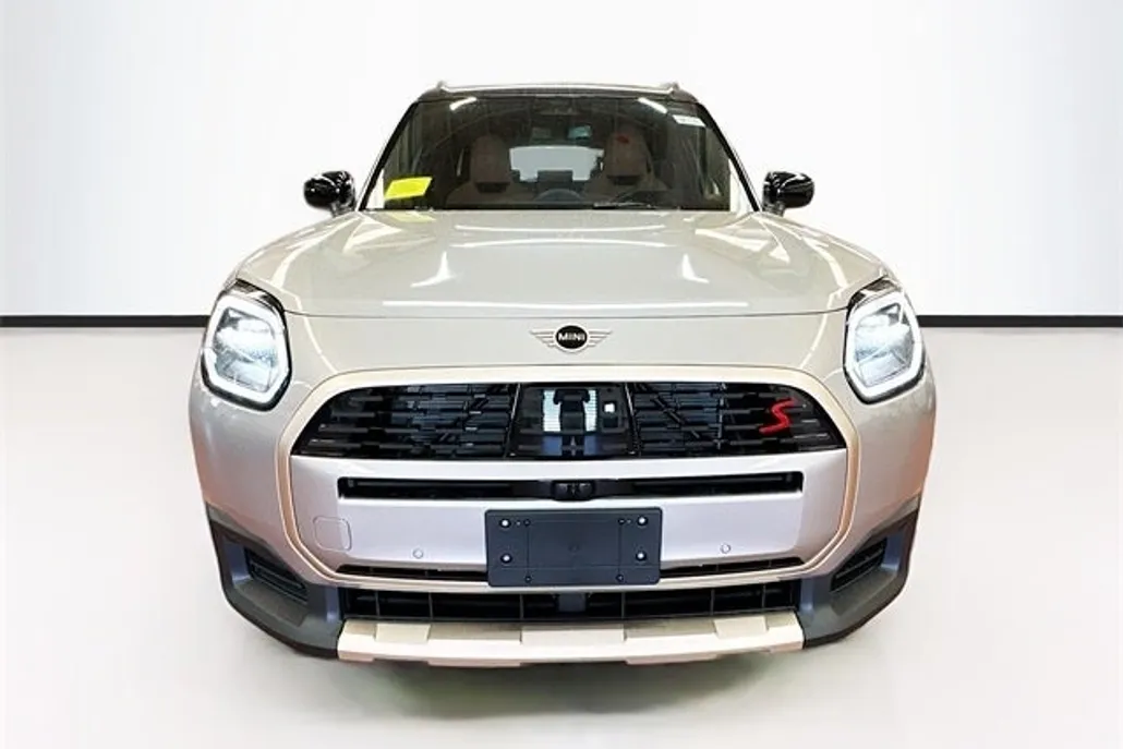 2025 Mini Countryman ALL4 S photo 1