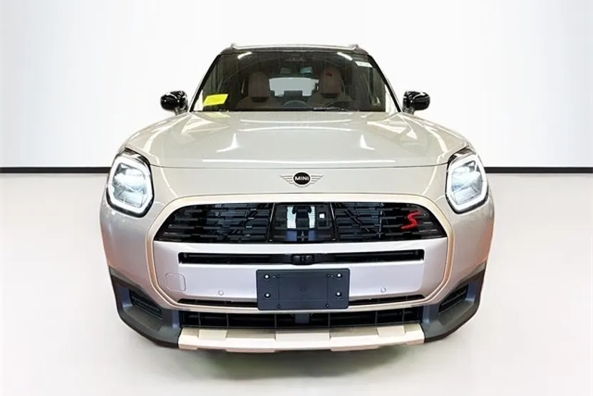 2025 Mini Countryman ALL4 S photo 1