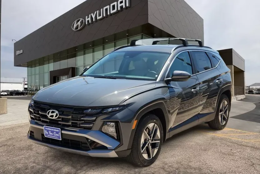 2025 Hyundai Tucson SEL photo 1