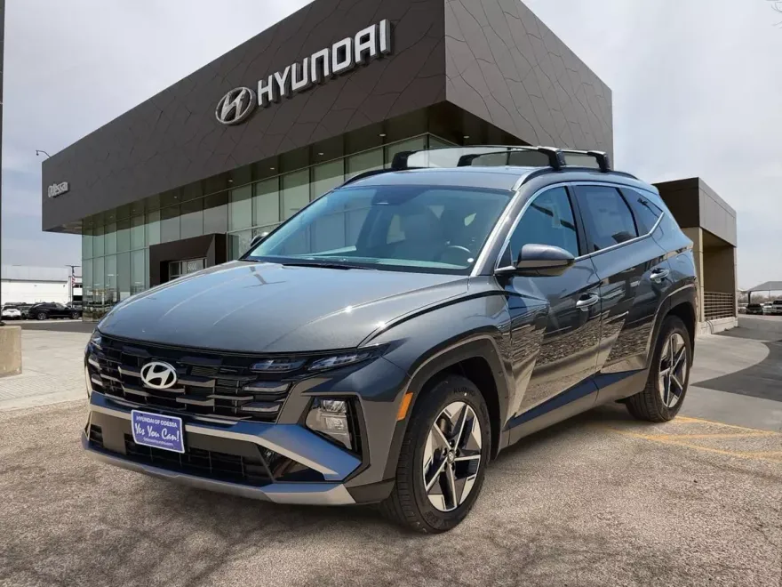 2025 Hyundai Tucson SEL photo 1