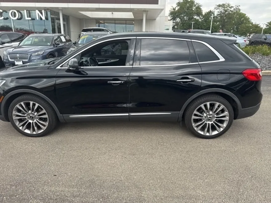 2016 Lincoln MKX Reserve photo 1