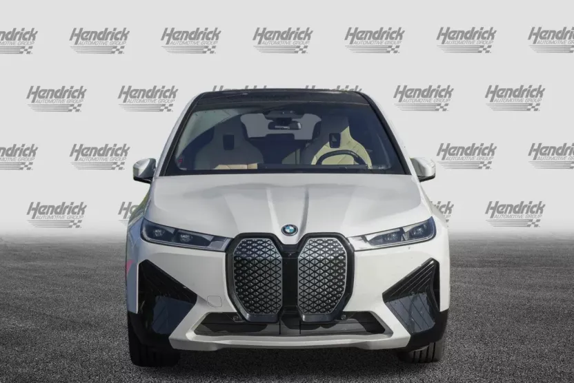 2024 Bmw iX photo 1