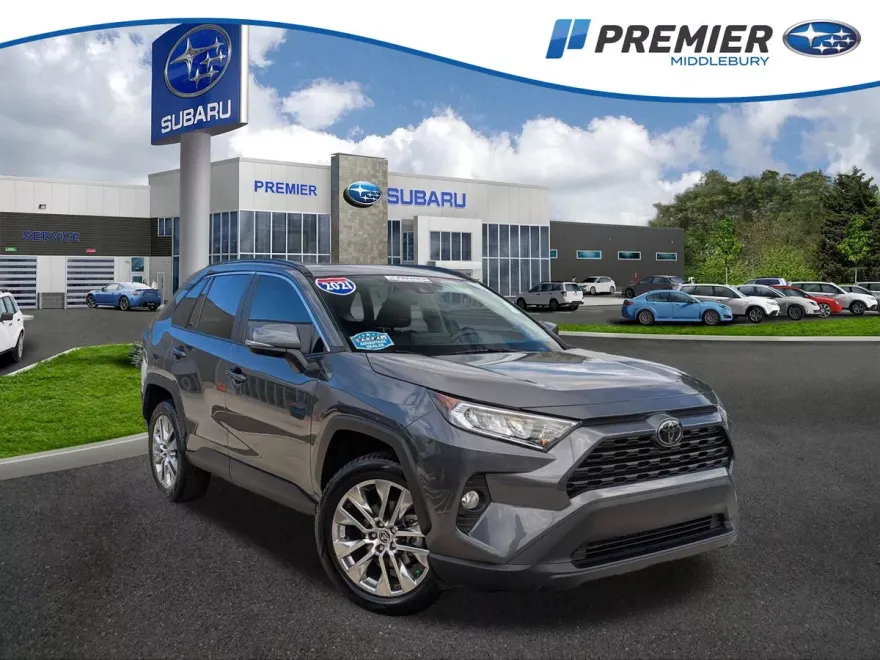 2021 Toyota RAV4 XLE Premium photo 1