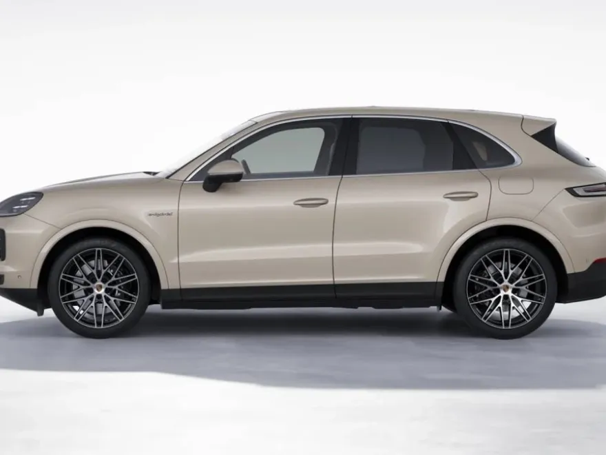 2026 Porsche Cayenne E-Hybrid photo 1