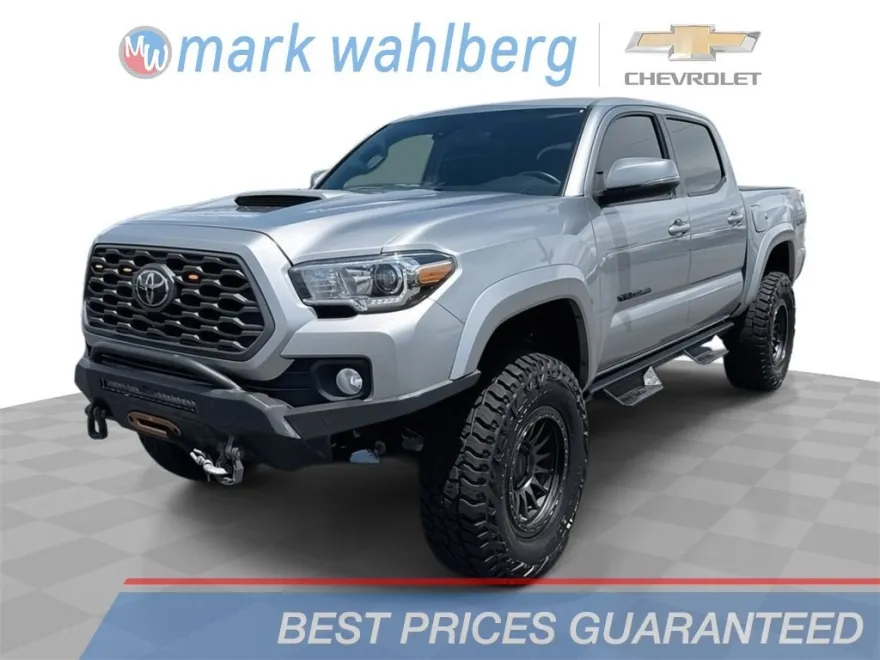 2020 Toyota Tacoma 4x4 SR5 photo 1