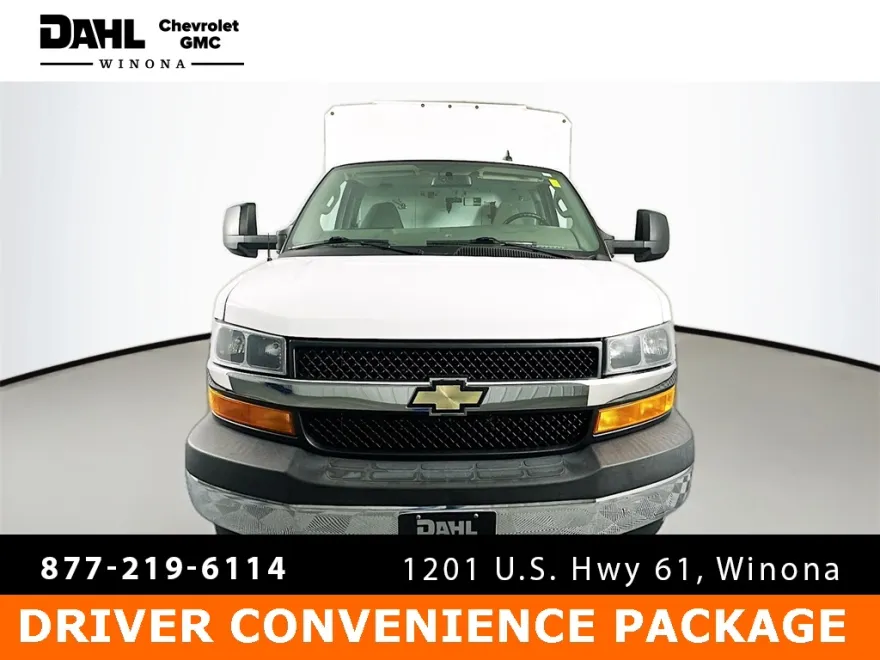 2019 Chevrolet Express Cutaway Work Van photo 1