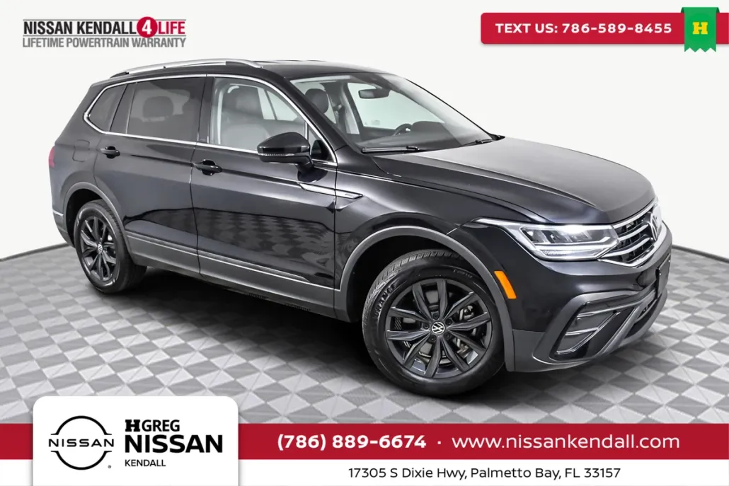 2024 Volkswagen Tiguan SE Wolfsburg Edition photo 1