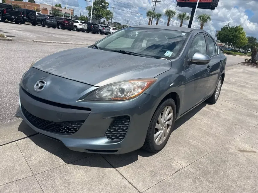 2012 Mazda Mazda3 Touring photo 1
