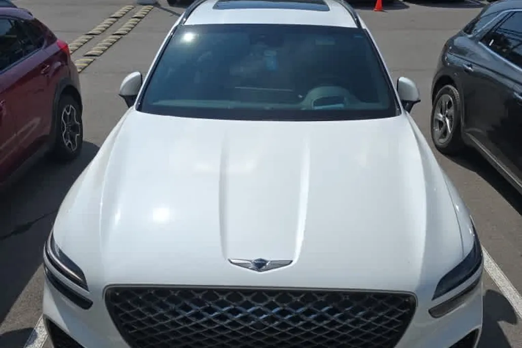 2022 Genesis GV70 3.5T Sport photo 1