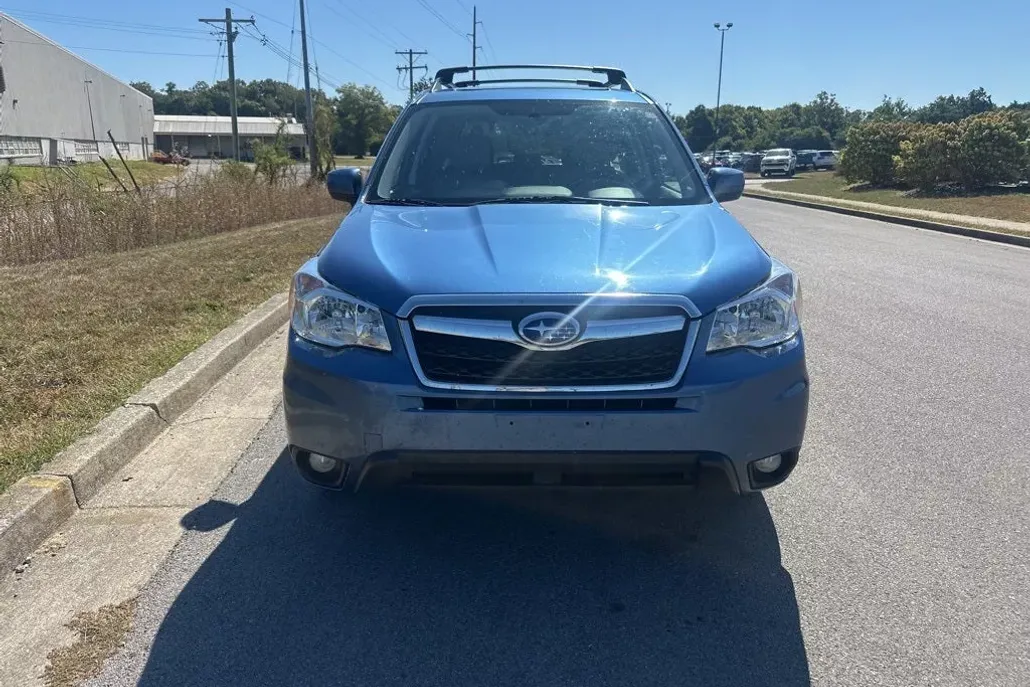 2016 Subaru Forester 2.5i Limited photo 1