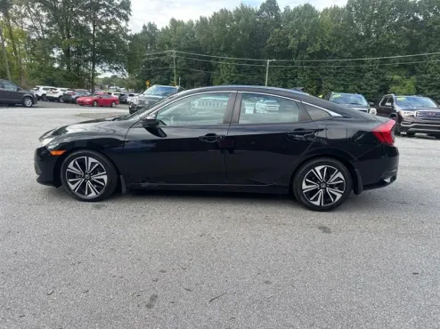 2017 Honda Civic EX-T photo 4