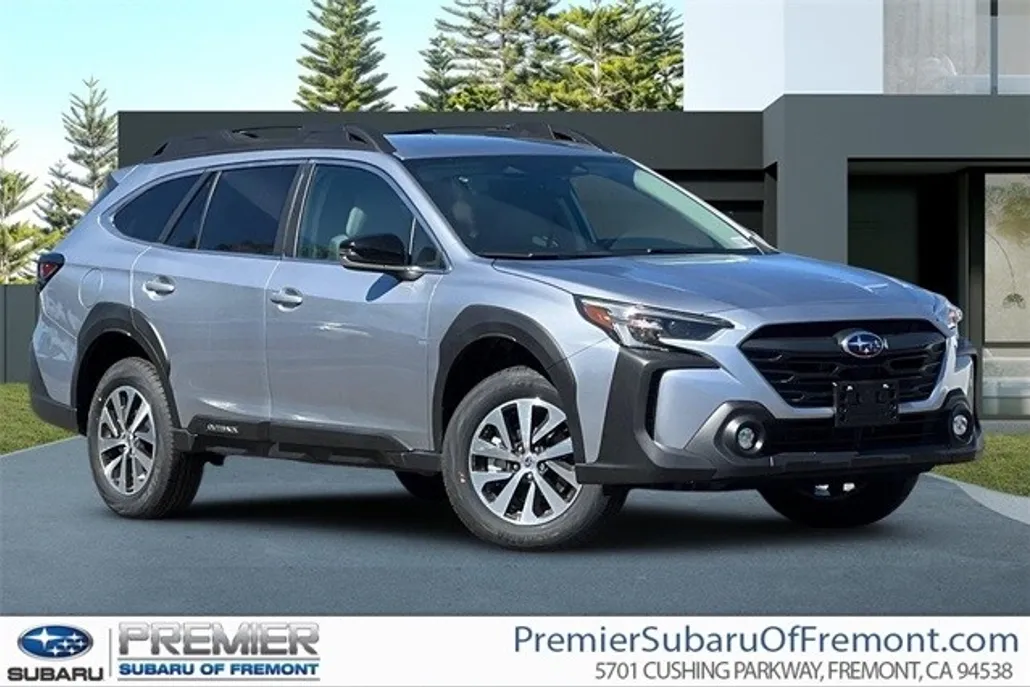 2025 Subaru Outback Premium photo 1