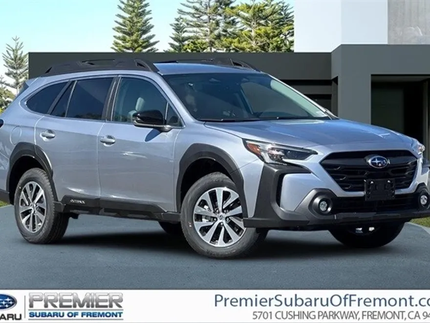 2025 Subaru Outback Premium photo 1