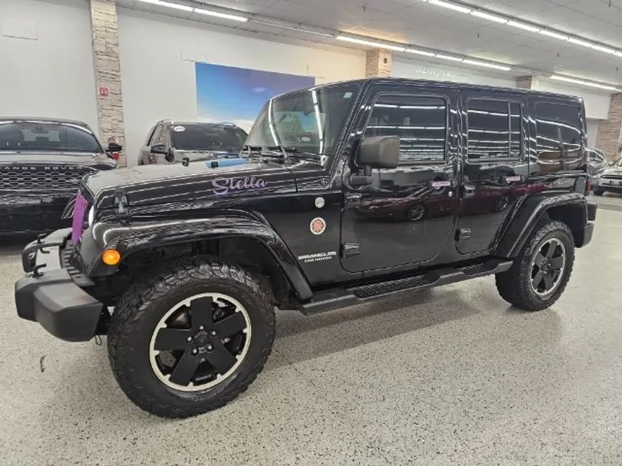 2012 Jeep Wrangler Unlimited Sahara Altitude photo 1