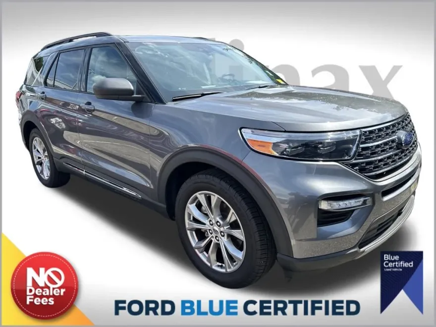 2021 Ford Explorer XLT photo 1