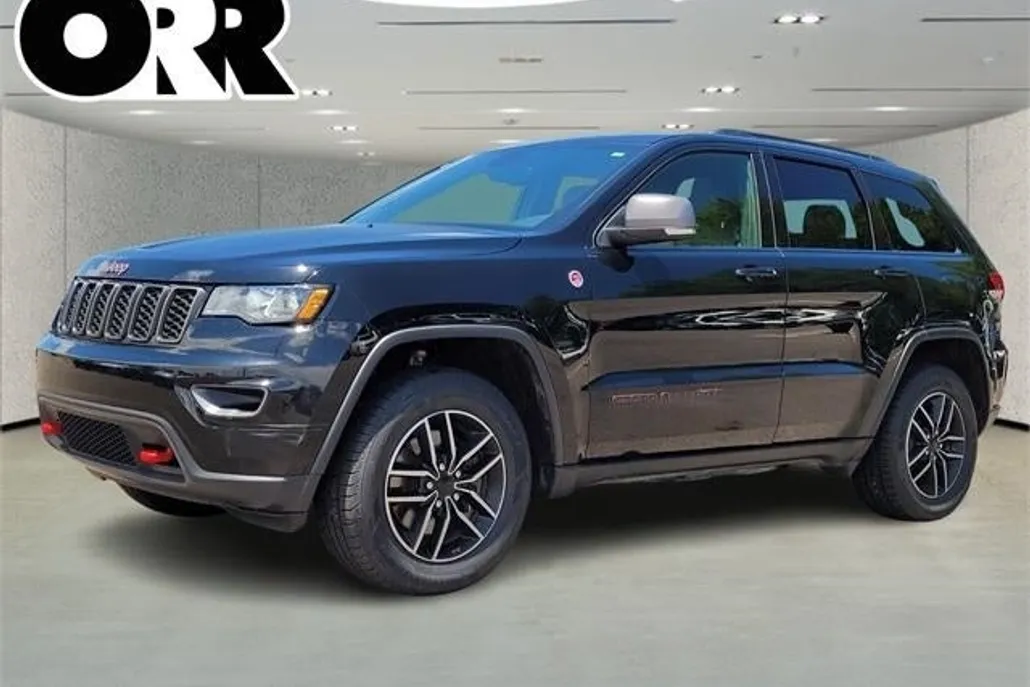 2021 Jeep Grand Cherokee Trailhawk photo 1