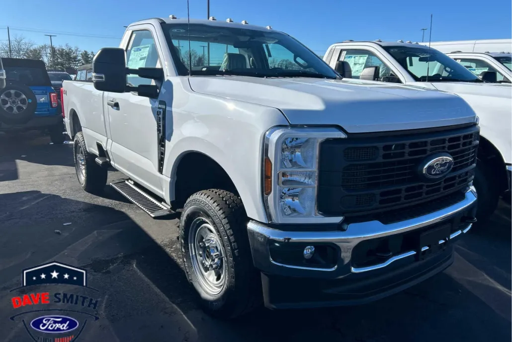 2025 Ford F-350 photo 1
