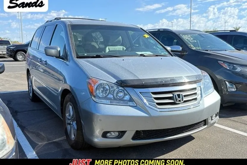 2009 Honda Odyssey Touring photo 1