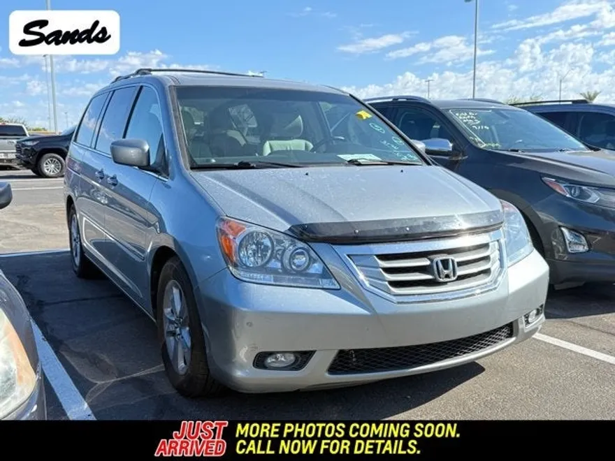 2009 Honda Odyssey Touring photo 1