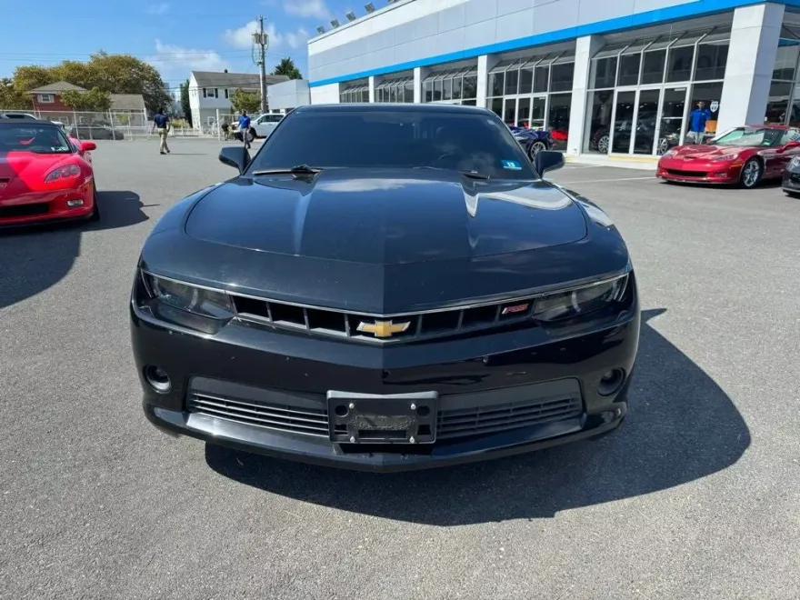 2015 Chevrolet Camaro 2LT photo 1